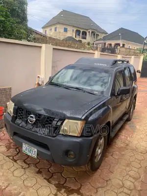 Nissan Xterra Automatic 2005 Black