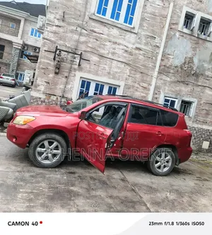 Toyota RAV4 Limited 2007 Red