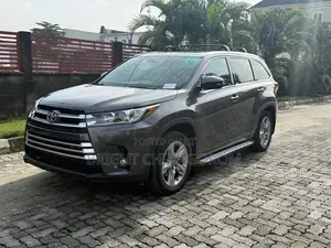 Toyota Highlander Limited Platinum 4x4 V6 (3.5L 6cyl 8A) 2017 Gray
