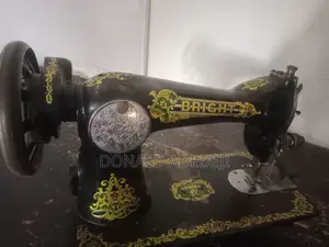 Manual Sewing Machine