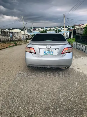 Toyota Camry LE 4dr Sedan (2.4L 4cyl 5A) 2008 Silver