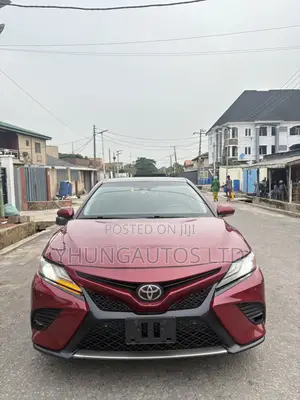 Toyota Camry XSE FWD (2.5L 4cyl 8AM) 2018 Burgundy