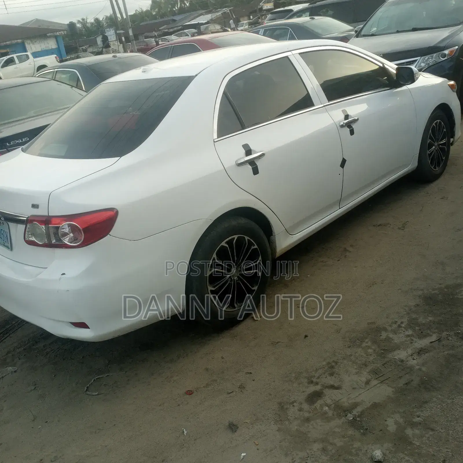 Toyota Corolla 2012 White