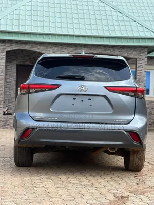 Toyota Highlander 2020 Blue