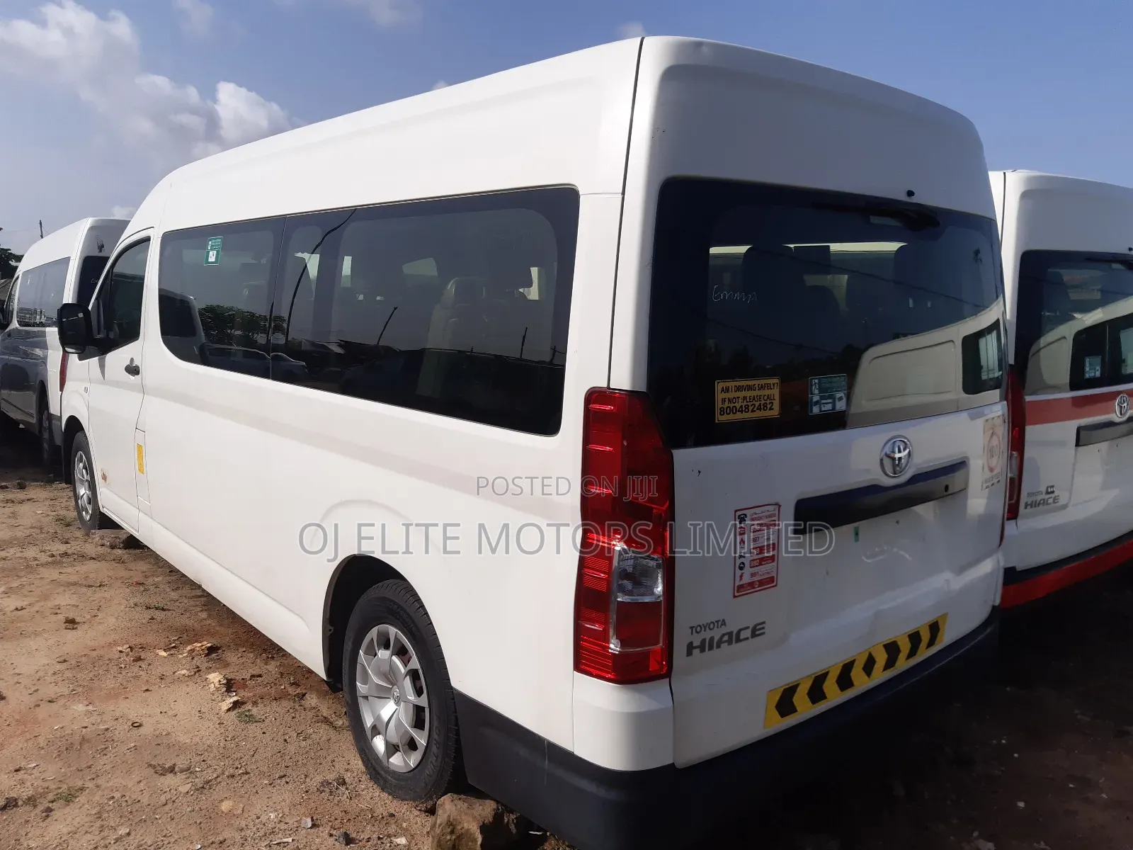Toyota HiAce 2022 White
