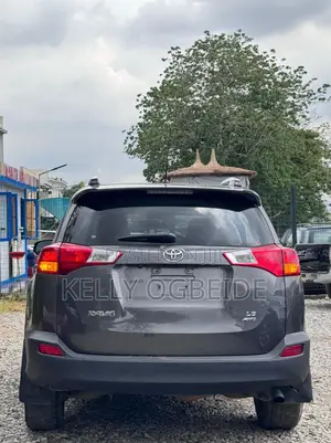 Toyota RAV4 2016 Gray