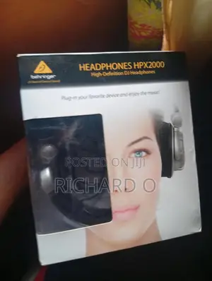 Behringer Headphone