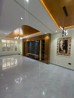 5bdrm Duplex in Osapa London for sale