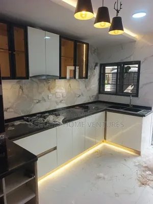 3bdrm Duplex in Lekki Palm City Ajah for rent