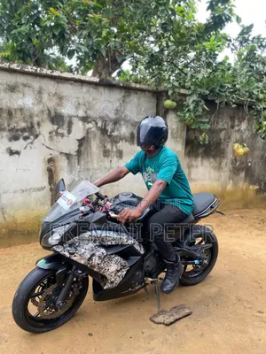 Kawasaki Ninja H2 2013 Black