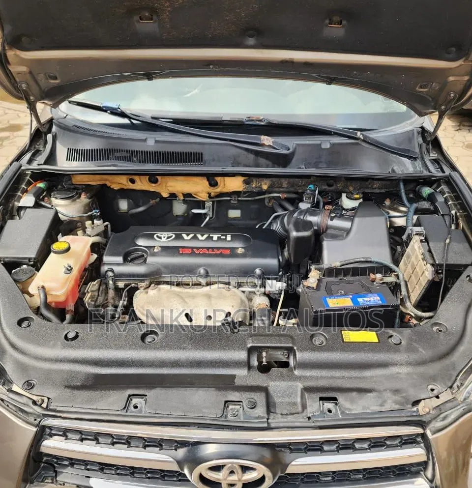 Toyota RAV4 2010