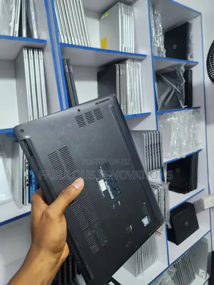 Laptop Dell Latitude 5300 8GB Intel Core i7 SSD 256GB