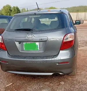 Toyota Matrix 2010 Gray