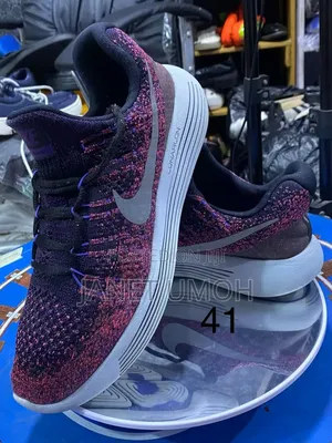 Men's Nike Lunarlon Sneakers- 41