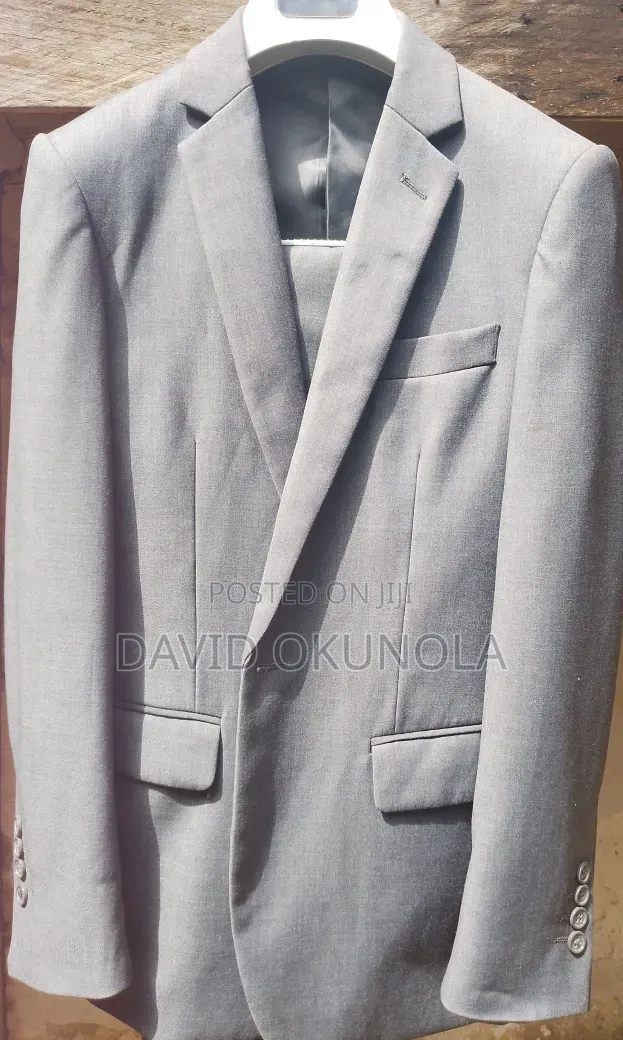Men's Suit