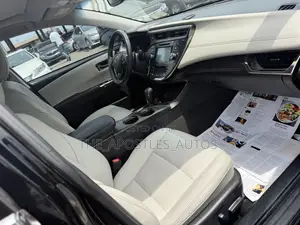 Toyota Avalon XLE Premium (3.5L 6cyl 6A) 2018 Black