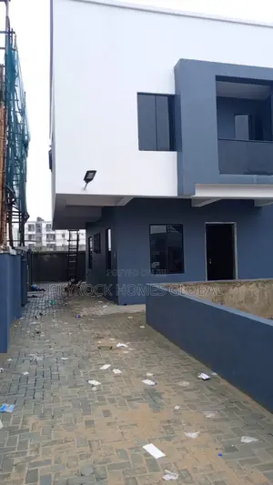 Mini Flat in Igbo-efon for rent