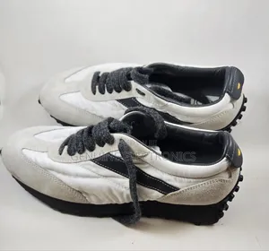 Doucal's Arrow Sneakers Shoe