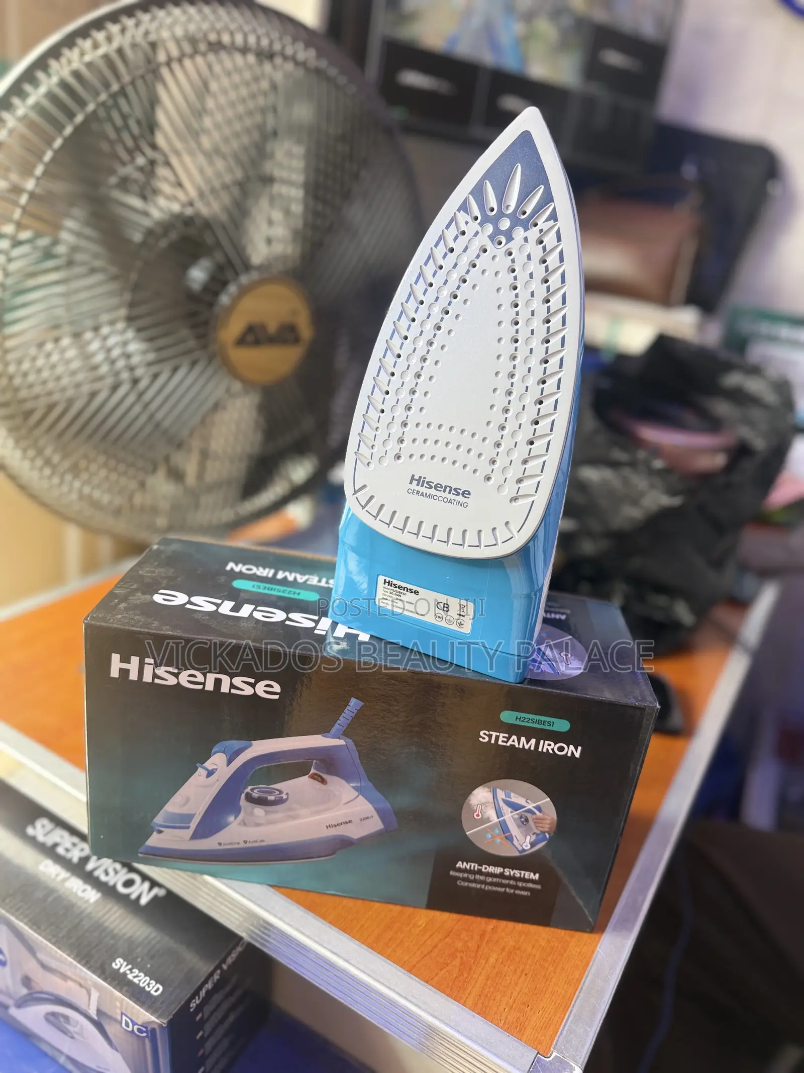 Hisense Steaming Iron