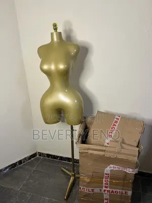 BBL Mannequin