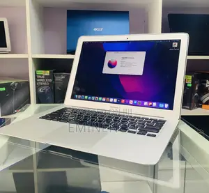 Laptop Apple MacBook Air 2015 4GB Intel Core i5 SSD 128GB
