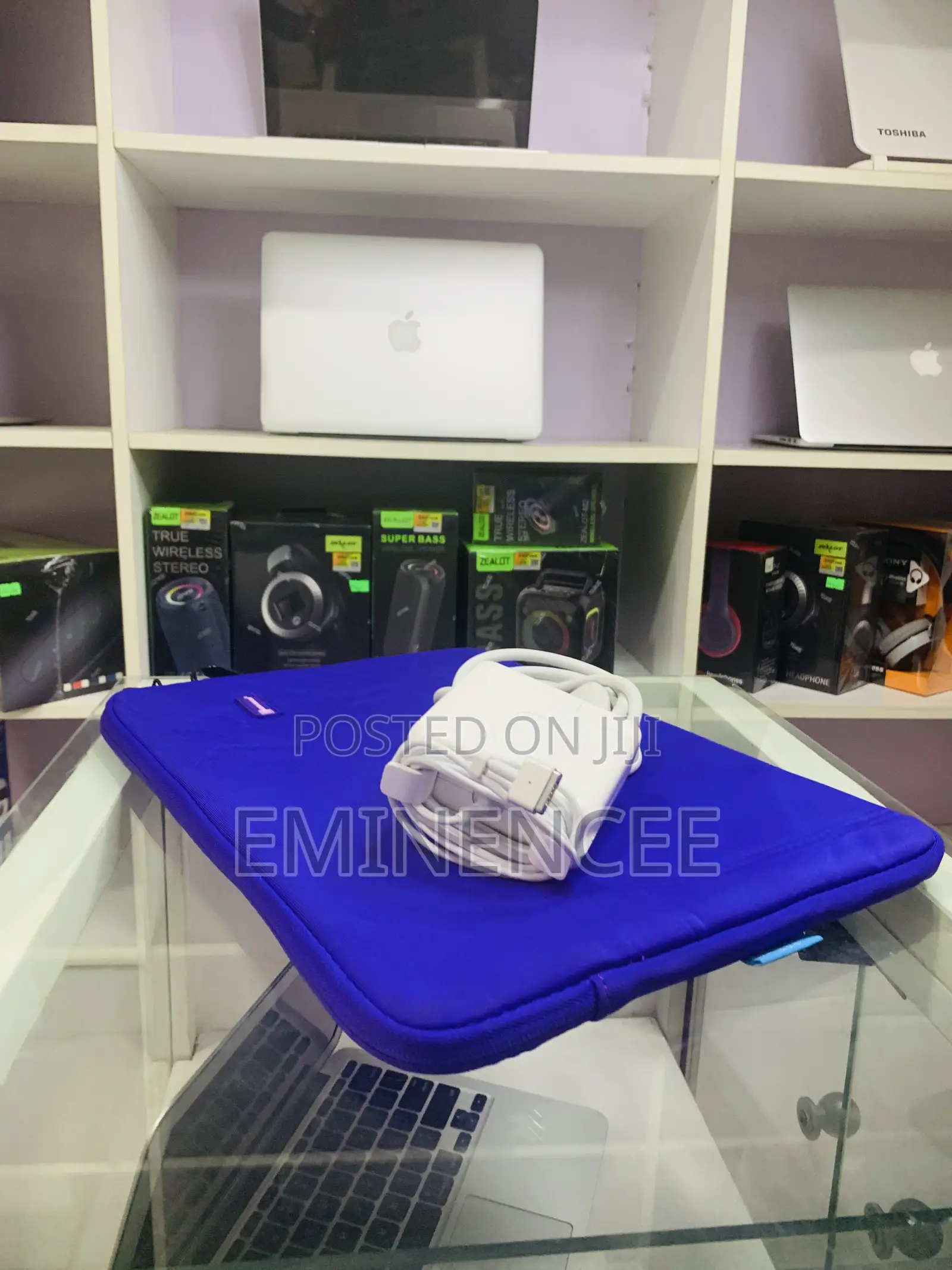 Laptop Apple MacBook Air 2015 4GB Intel Core i5 SSD 128GB