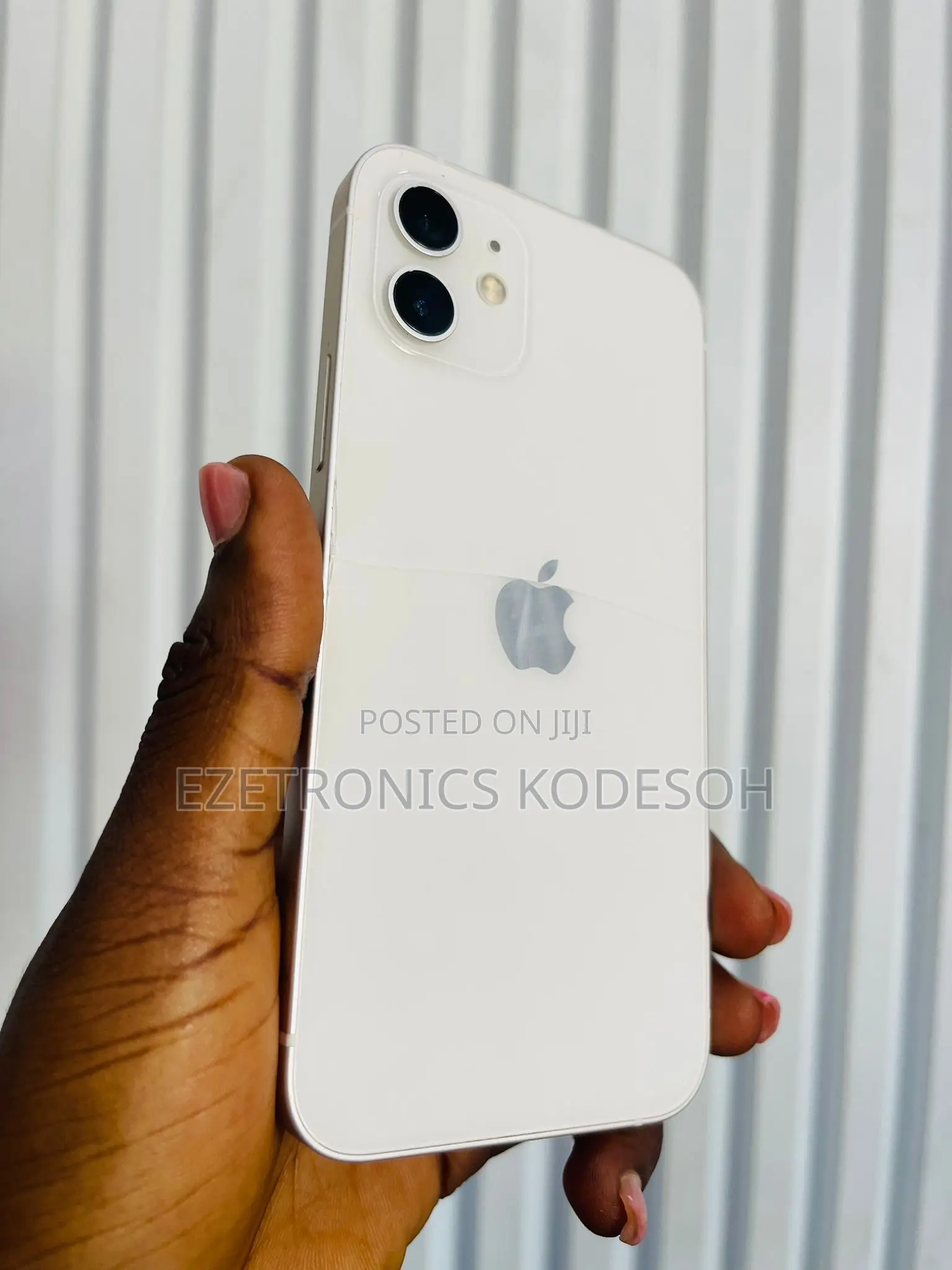 Apple iPhone 12 64 GB White