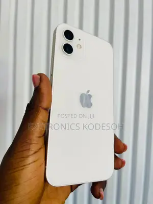 Apple iPhone 12 64 GB White