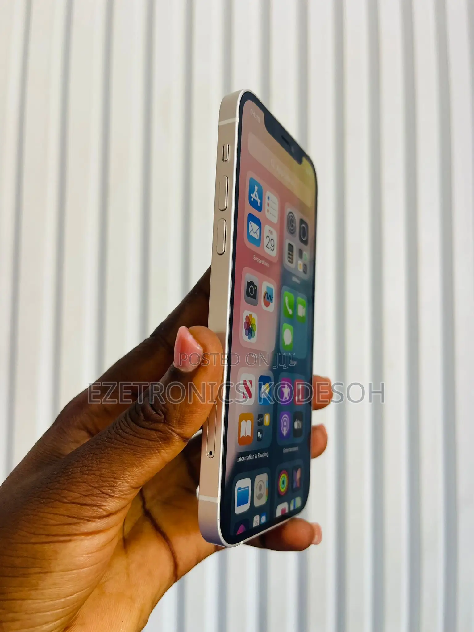 Apple iPhone 12 64 GB White