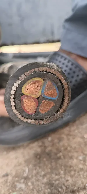 35mm 4core PVC /Swa/PVC Armored Cable
