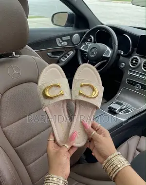 Slippers/Slide