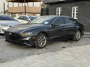 Hyundai Sonata SE 2020 Gray
