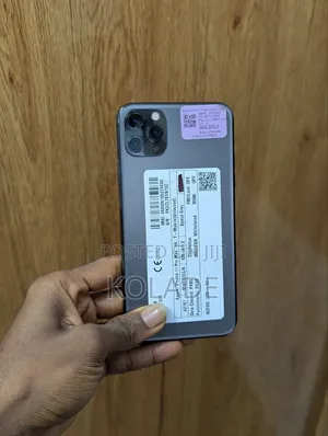 Apple iPhone 11 Pro Max 64 GB Green