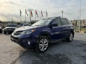 Toyota RAV4 Limited 4dr SUV (2.5L 4cyl 6A) 2015 Blue
