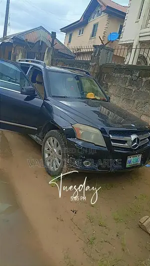 Mercedes-Benz GLK-Class 350 4MATIC 2011 Black