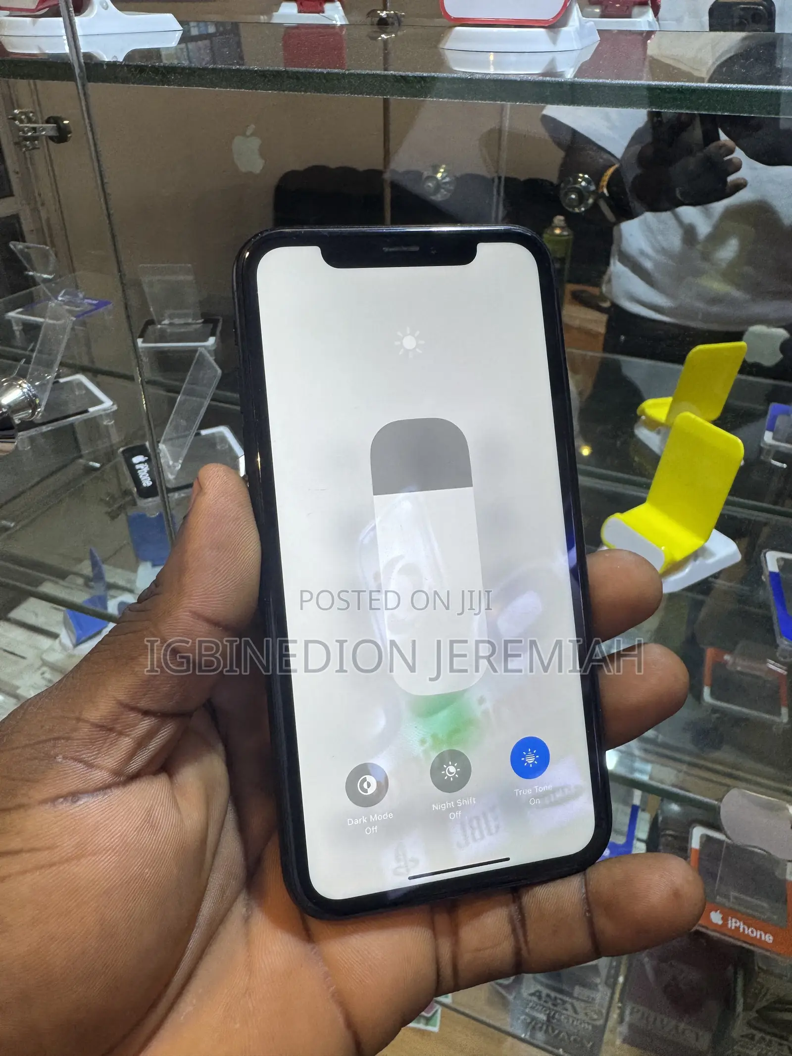 Apple iPhone XR 64 GB Black