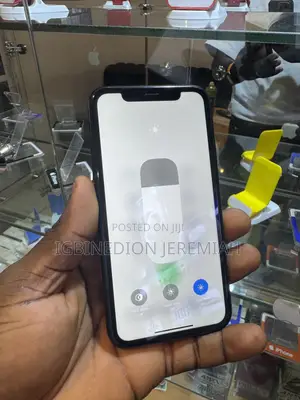 Apple iPhone XR 64 GB Black