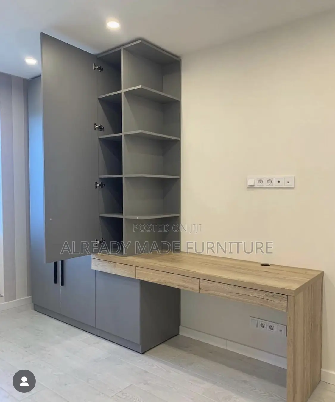 Wardrobe Stand