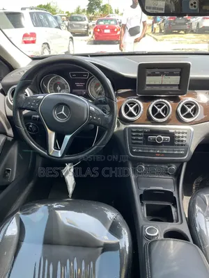 Mercedes-Benz GLA 250 2015 Black