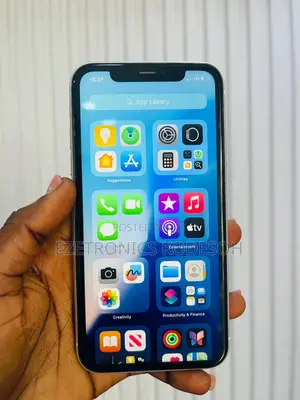 Apple iPhone XR 64 GB Black