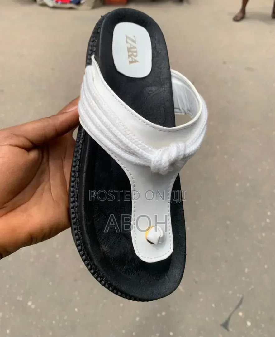 Slippers Slides