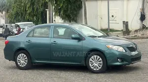 Toyota Corolla 2010 Green