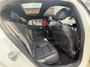 Mercedes-Benz GLA-Class 2017 White