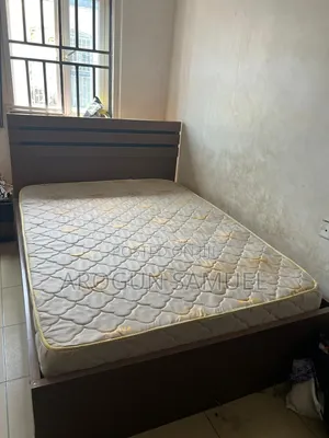 Bed and Matras