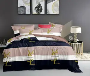 Amiable Reversible Complete Bedding Set