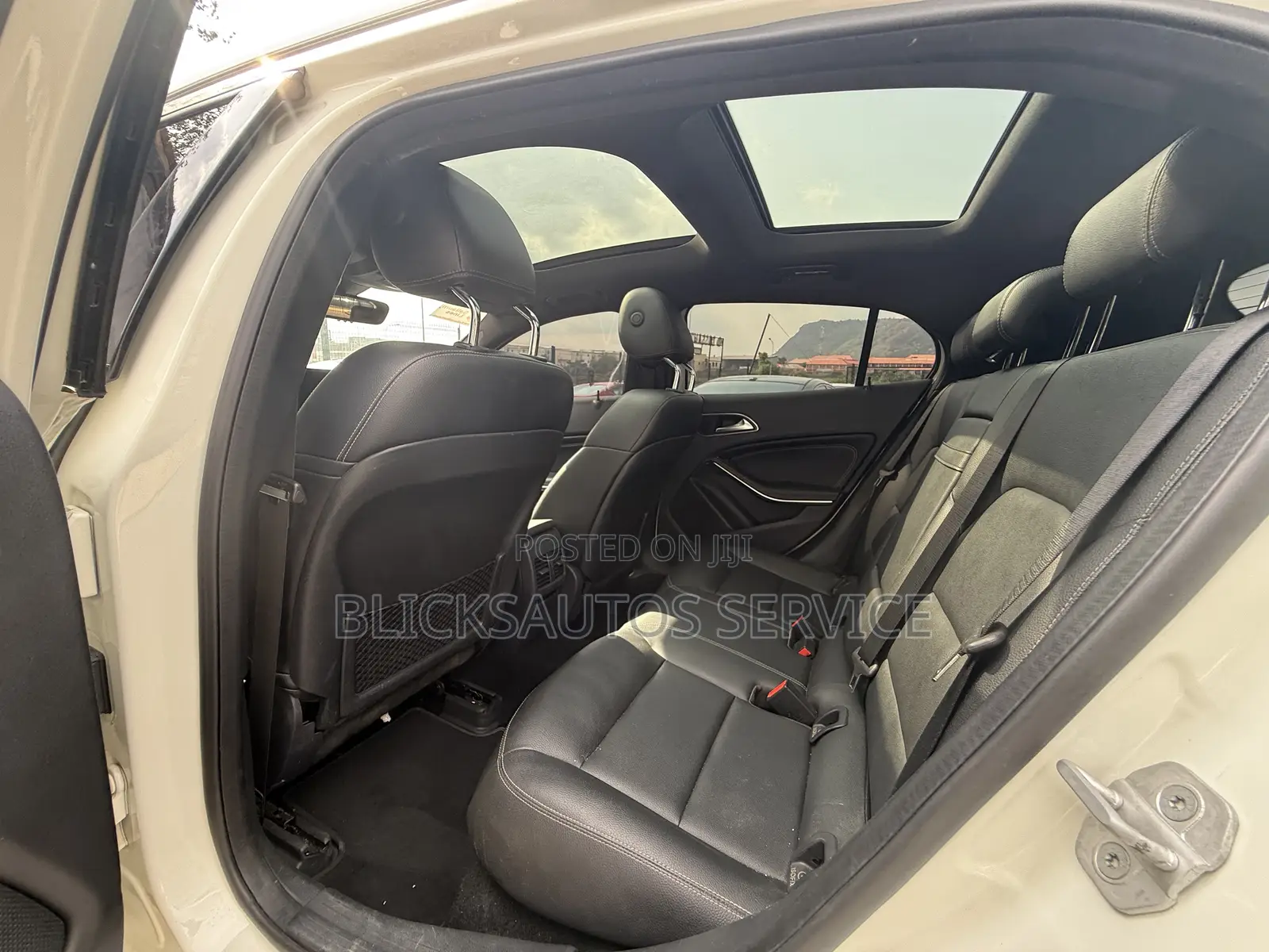 Mercedes-Benz GLA-Class 2017 White