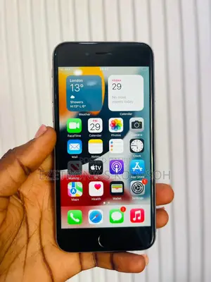 Apple iPhone 6s 32 GB Black