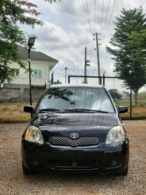 Toyota Yaris 2001 Black