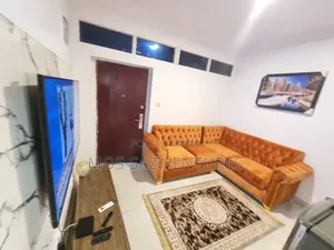 Furnished Mini Flat in Lekki Phase 0Ne for rent