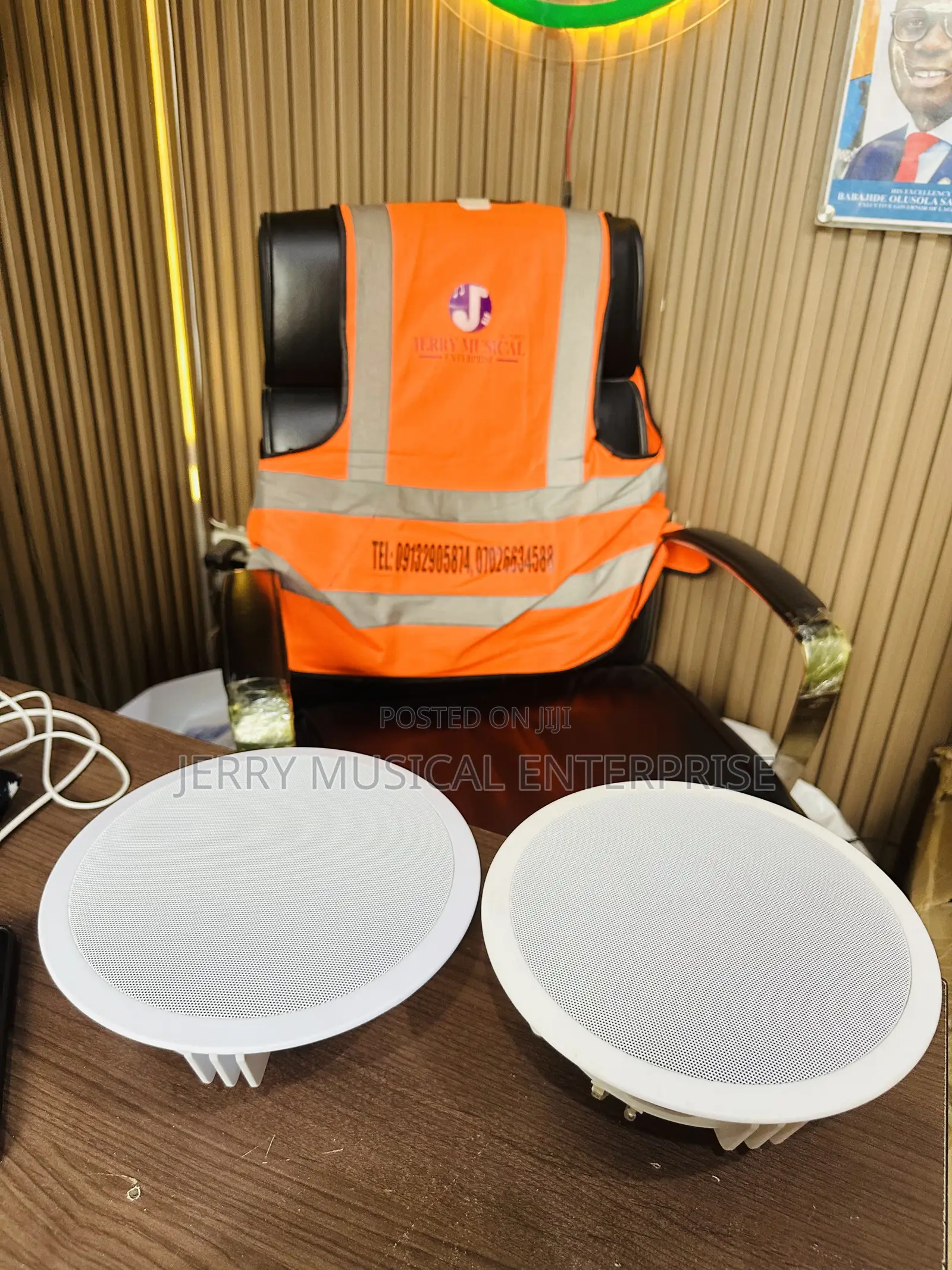 2n1 Bluethooth Ceiling Speakers With